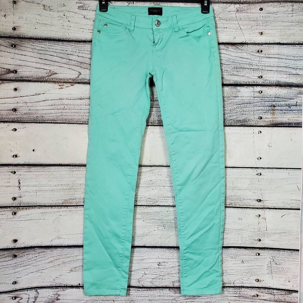 Celebrity Pink Women’s Skinny Jeans 3/26 Lucite Green Stretch Denim